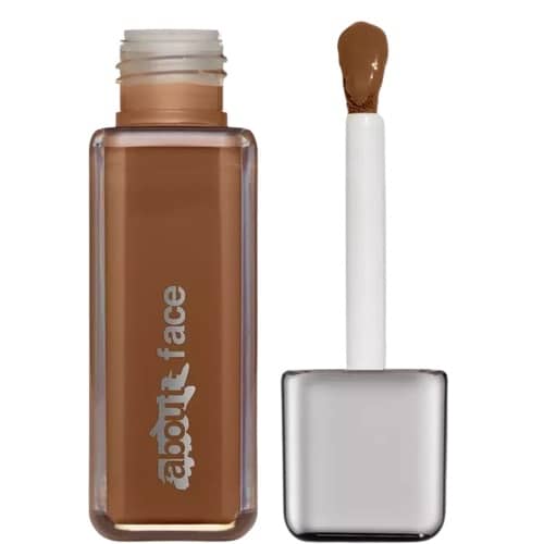 The Performer Skin-Focused Foundation